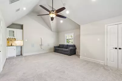 8523 Lakemont Drive, Dallas, TX 75209 - Photo 18