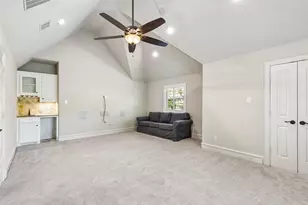 8523 Lakemont Dr, Dallas, TX 75209 - Photo 18