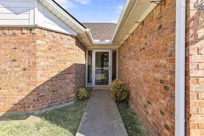 1841 Glenway Drive, Sherman, TX 75092 - Photo 4