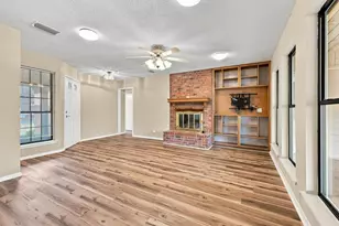1841 Glenway Dr, Sherman, TX 75092 - Photo 10