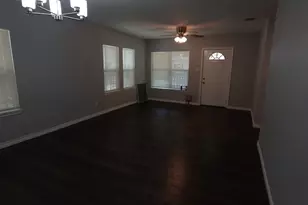 3823 Jamaica, Dallas, TX 75210 - Photo 4