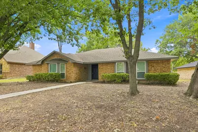 422 Ash Lane, Lancaster, TX 75146 - Photo 2