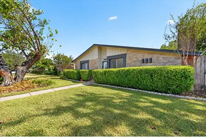 2922 Bonanza Lane, Garland, TX 75042 - Photo 2