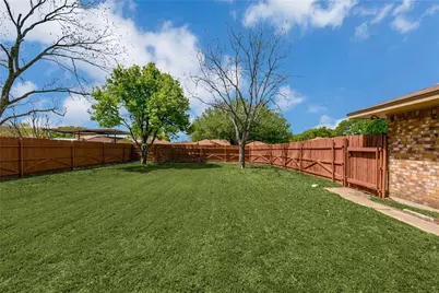 435 Cambridge Drive, DeSoto, TX 75115 - Photo 14
