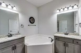 6911 Truth Dr, Dallas, TX 75236 - Photo 12