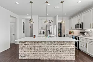 9192 Benevolent Ct, Providence Village, TX 76227 - Photo 6