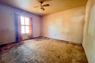 3909 Cambridge Dr, Garland, TX 75043 - Photo 6