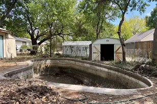 3909 Cambridge Dr, Garland, TX 75043 - Photo 10