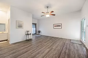 10416 High Hollows Dr, Dallas, TX 75230 - Photo 16