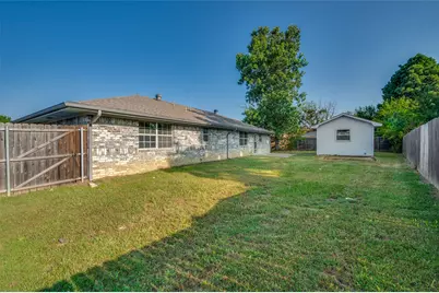 101 Sara Court, Collinsville, TX 76233 - Photo 24