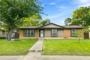 111 W Kenwood Dr, Garland, TX 75041 - Photo 18