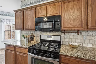 7605 Brookview Drive, Frisco, TX 75034 - Photo 12