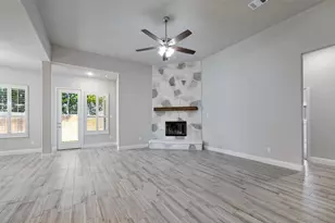 6001 Allison Dr, Midlothian, TX 76065 - Photo 10