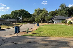 1430 Marlene Pl, DeSoto, TX 75115 - Photo 12