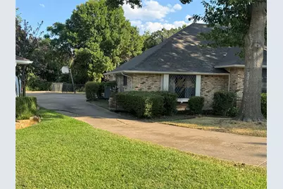 1430 Marlene Place, DeSoto, TX 75115 - Photo 2
