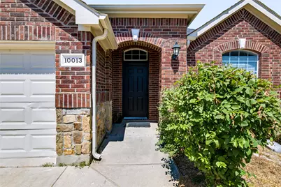 10013 Daly Drive, Hurst, TX 76053 - Photo 2