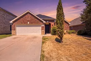 10013 Daly Dr, Hurst, TX 76053 - Photo 1