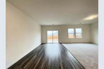 1565 Shadow Hawk Drive, Fort Worth, TX 76052 - Photo 4