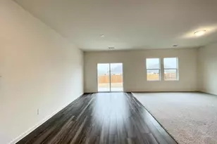 1565 Shadow Hawk Dr, Fort Worth, TX 76052 - Photo 4