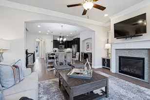 596 Waterloo Dr, Lewisville, TX 75067 - Photo 8