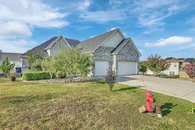 701 Overland Trail, McKinney, TX 75071 - Photo 2