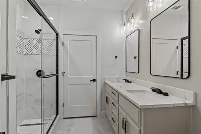 128 Saint Andrews Drive E, Mabank, TX 75156 - Photo 14