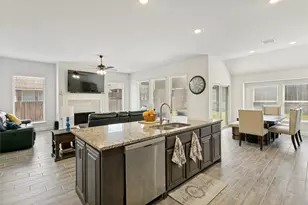1007 Creekhaven Ln, Mansfield, TX 76063 - Photo 14