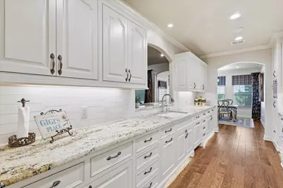9229 Hub Clark Road, Pilot Point, TX 76258 - Photo 12