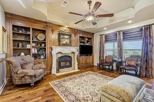 9229 Hub Clark Rd, Pilot Point, TX 76258 - Photo 6