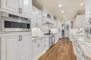 9229 Hub Clark Rd, Pilot Point, TX 76258 - Photo 10