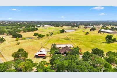 9229 Hub Clark Road, Pilot Point, TX 76258 - Photo 34