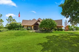 9229 Hub Clark Rd, Pilot Point, TX 76258 - Photo 1