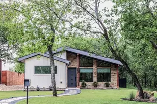 802 Stevens St, Bridgeport, TX 76426 - Photo 1