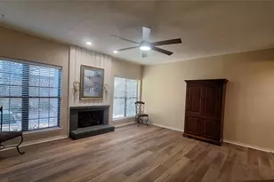 2022 Brookside Dr, Grapevine, TX 76051 - Photo 6
