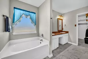 116 Butternut Ct, Weatherford, TX 76088 - Photo 14