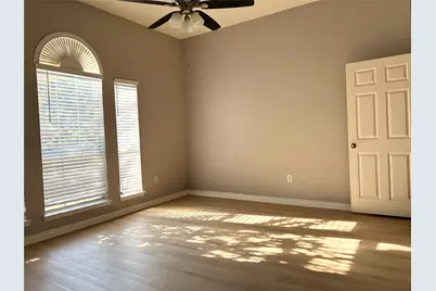 807 Aylesbury Drive, Allen, TX 75002 - Photo 10