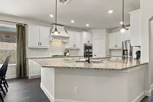 10841 Brownwood Pl, McKinney, TX 75071 - Photo 12