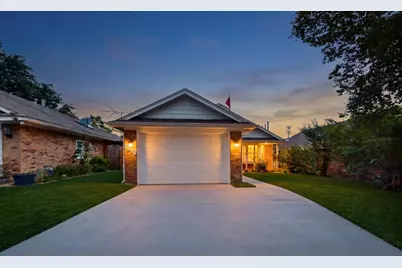 5548 Village Green Drive, Mesquite, TX 75150 - Photo 2
