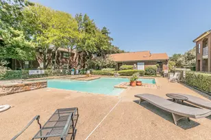 3212 Donnelly Cir, Fort Worth, TX 76107 - Photo 2
