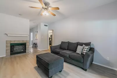 3212 Donnelly Circle #501, Fort Worth, TX 76107 - Photo 12