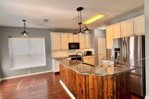 7585 Ravenhill Dr, Frisco, TX 75035 - Photo 16