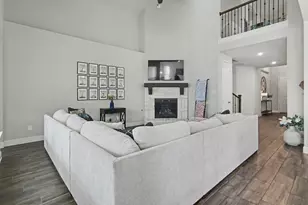 5621 Salt Springs Dr, Fort Worth, TX 76179 - Photo 12