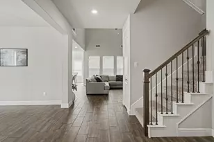 5621 Salt Springs Dr, Fort Worth, TX 76179 - Photo 10
