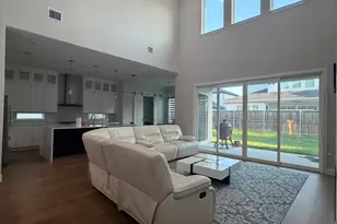 12609 Diamond Crk Dr, Frisco, TX 75035 - Photo 2