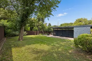 11008 Quail Run St, Dallas, TX 75238 - Photo 22