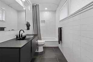 11008 Quail Run St, Dallas, TX 75238 - Photo 18