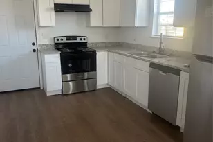 1802 Up the Grove St, Greenville, TX 75401 - Photo 2