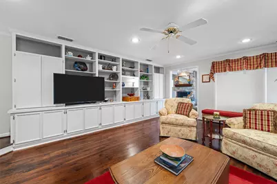 1300 Circlewood Drive, Woodway, TX 76712 - Photo 14