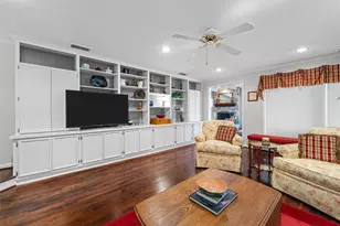 1300 Circlewood Dr, Woodway, TX 76712 - Photo 14
