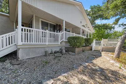 1300 Circlewood Drive, Woodway, TX 76712 - Photo 34